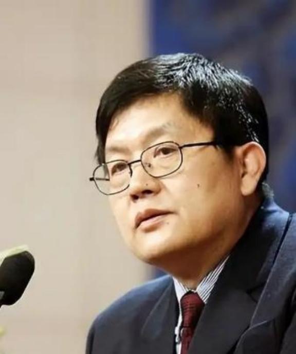 安全提醒岂能反着来？中方曾呼吁谨慎前往日本，不料复旦大学的冯玮却高调推荐中国学生