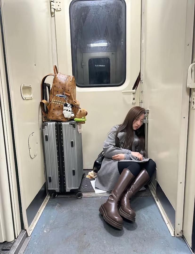 爸妈看到了，是不是恨不得立马打钱过来？