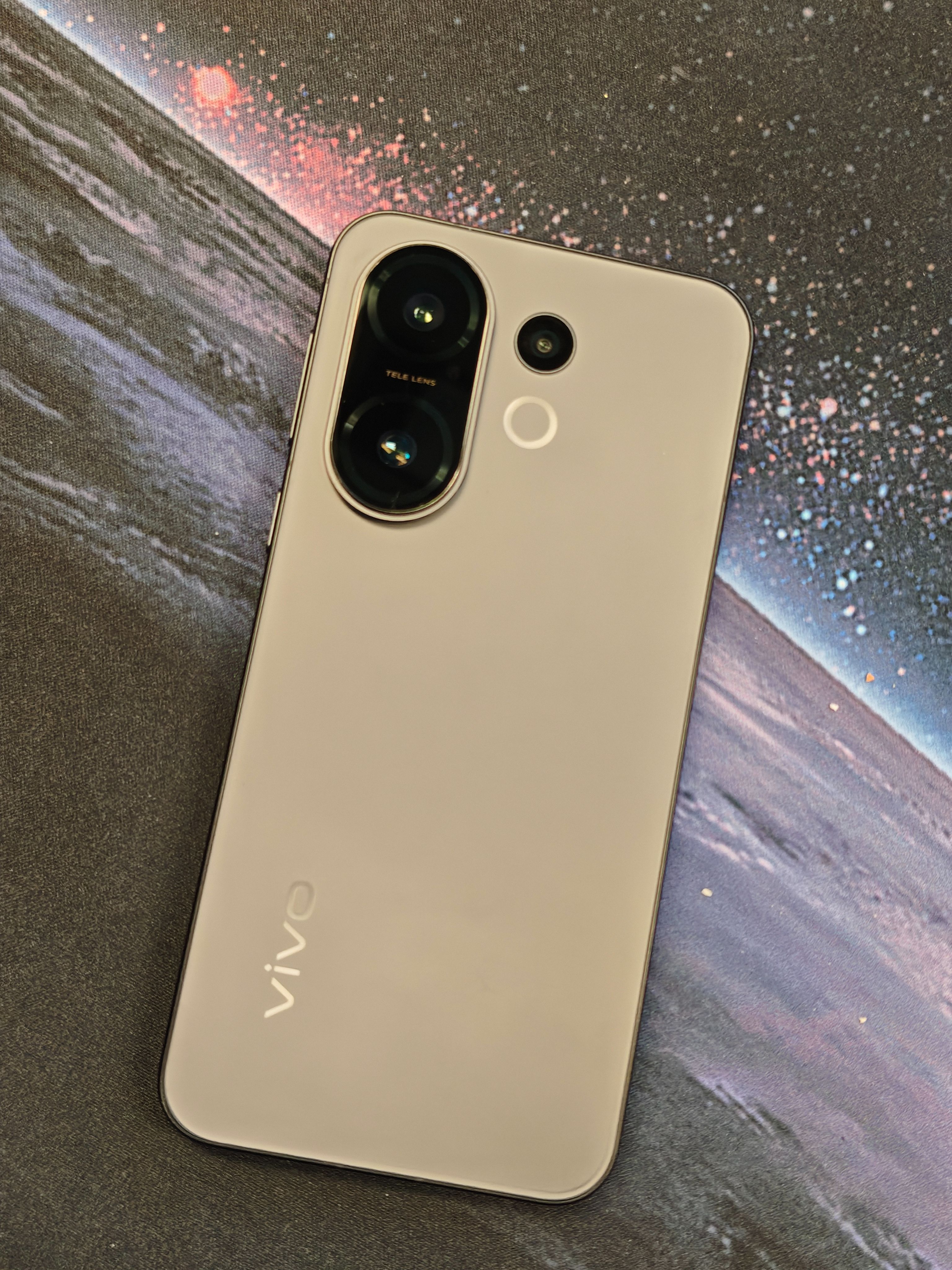 vivoS50又要稳赢了，没错，说的就是影像最关键的核心影像，根据爆料潜望长焦