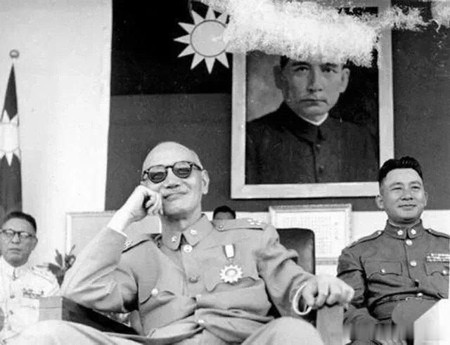 【美国档案揭秘：蒋介石屠杀中国人数量，连纳粹都自愧不如！】战爭罪犯人民公敌