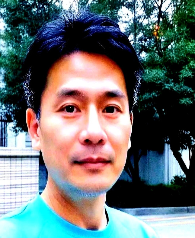 我49岁绝经后，找了58岁老伴搭伙过日子。可在一起才1个月，他就提要求，得有