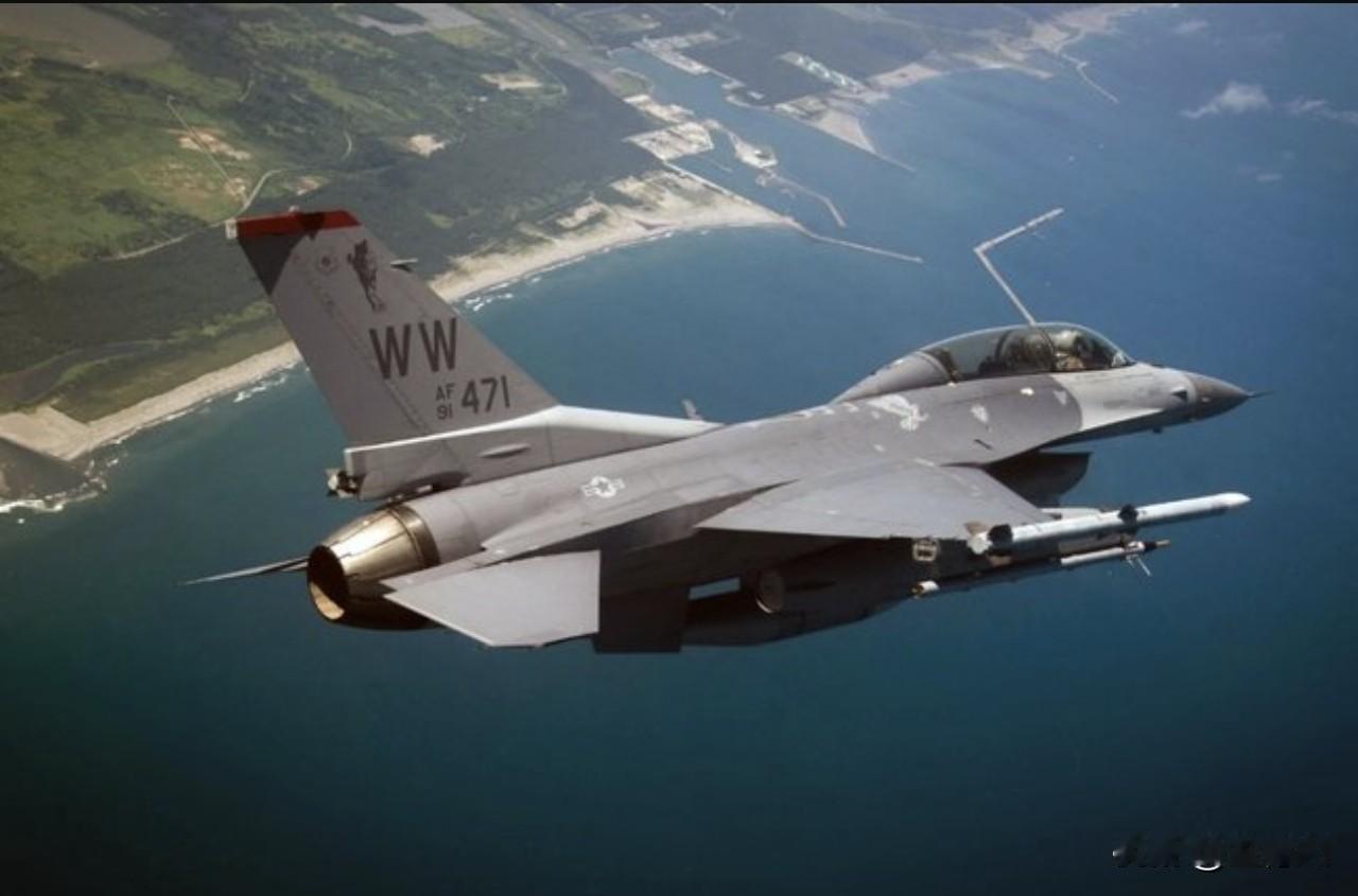 2月21日俄新社援引俄联邦安全局消息，乌克兰境内近期组建了一支负责操作F-16战