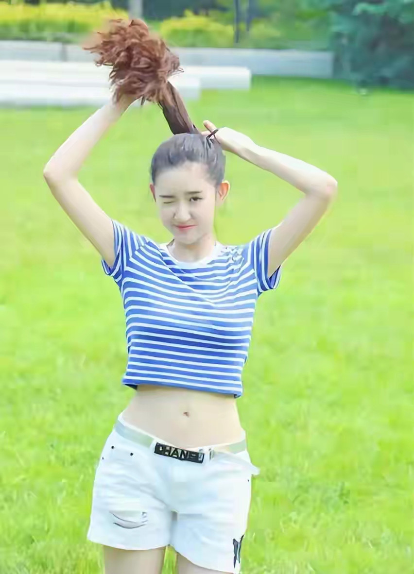 王玉雯近期遭遇突发热搜风波，网传她与杨玏隐婚离婚，消息短时间迅速扩散。经媒体核查以及工作室声明证实，