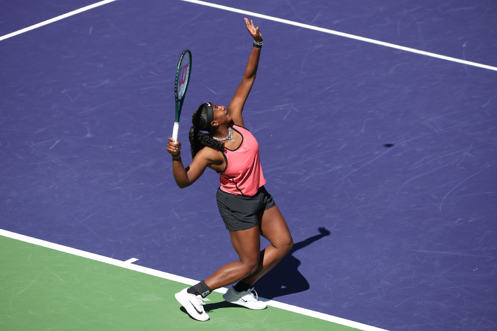 WTA1000迈阿密站第二轮，本土作战的巴普蒂斯特以6-37-5淘汰19号种子