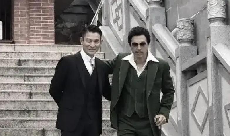 王晶这次不玩票了。他押上职业生涯最高美术预算，在纽约搭了一座城。35%总投