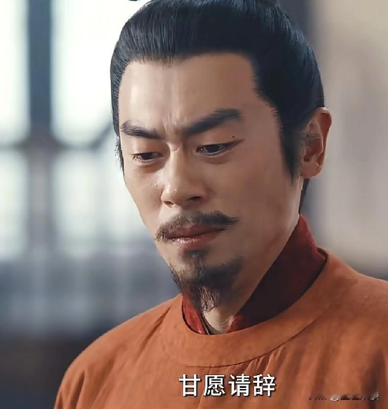 其实，太平年里演员柴荣和赵匡胤选角从形象上说，都不符合历史。柴荣杀尽方面大耳的人