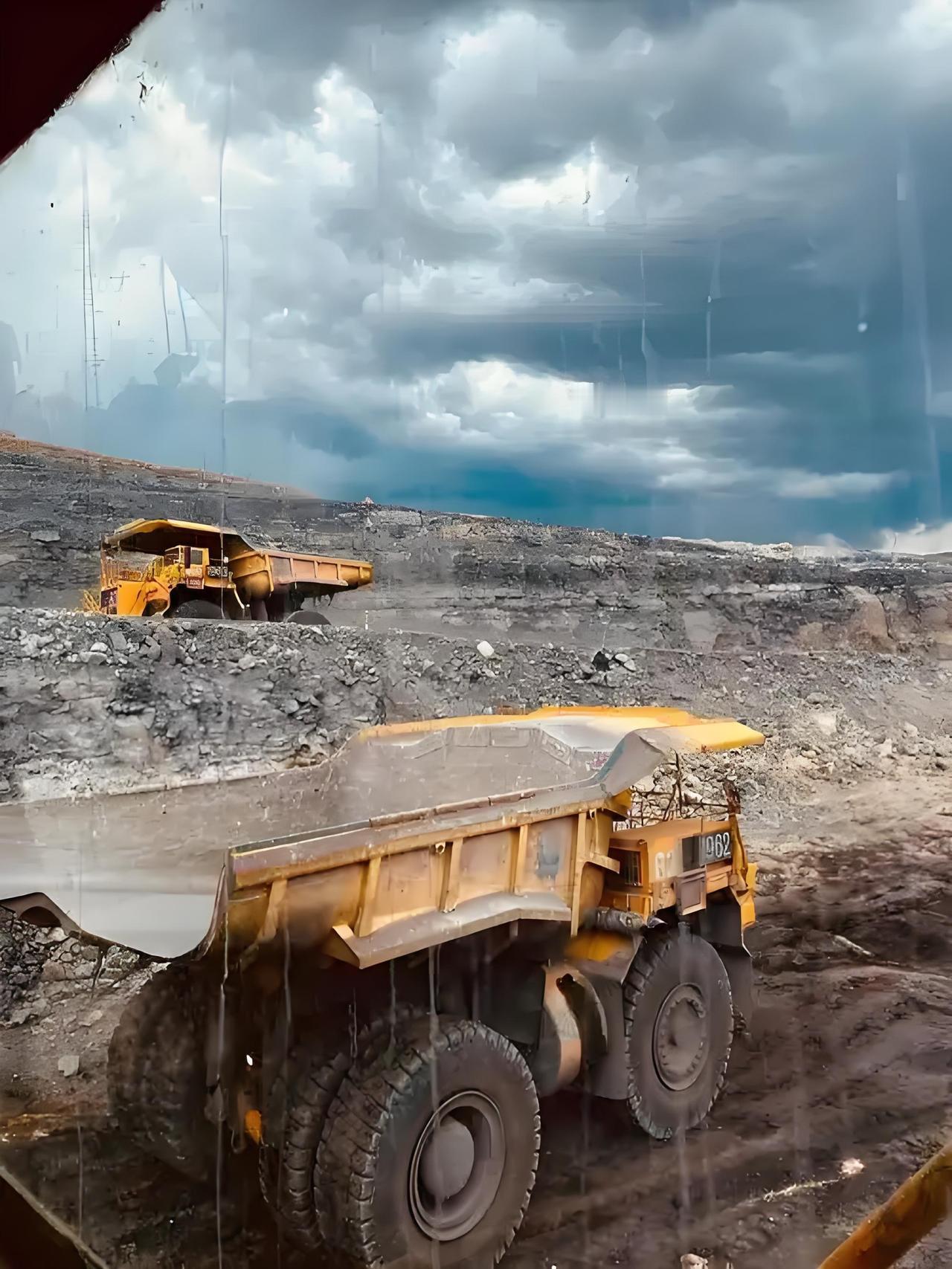 黄石铁矿都开发多少年了?黄石铁矿开发历史那可太悠久了。3500年前，楚国先民就