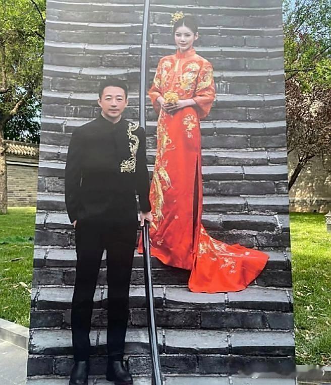 头一次见婚纱照这样拍的​​​
