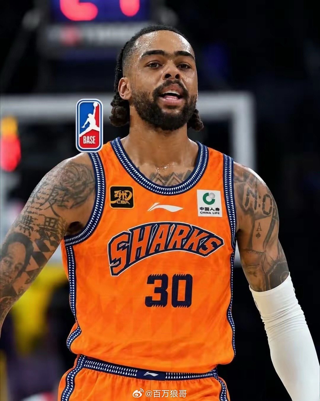 拉塞尔这两年根本没退步，当NBA最佳第六人完全够格。他打了10个NBA赛季，每个赛季得分都上双，来C