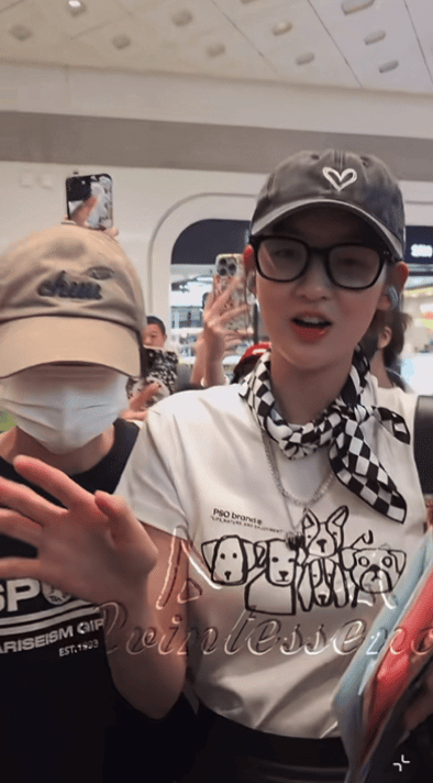 王玉雯蒜鸟蒜鸟都不容易才知道王玉雯是武汉人，王姐这超级无敌有梗，有她在总是有满满