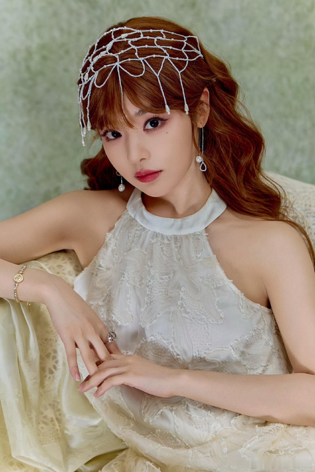 声生不息女团为黄霄雲新歌打歌声生不息女团超给力！Alin等姐姐节目里主动为黄霄