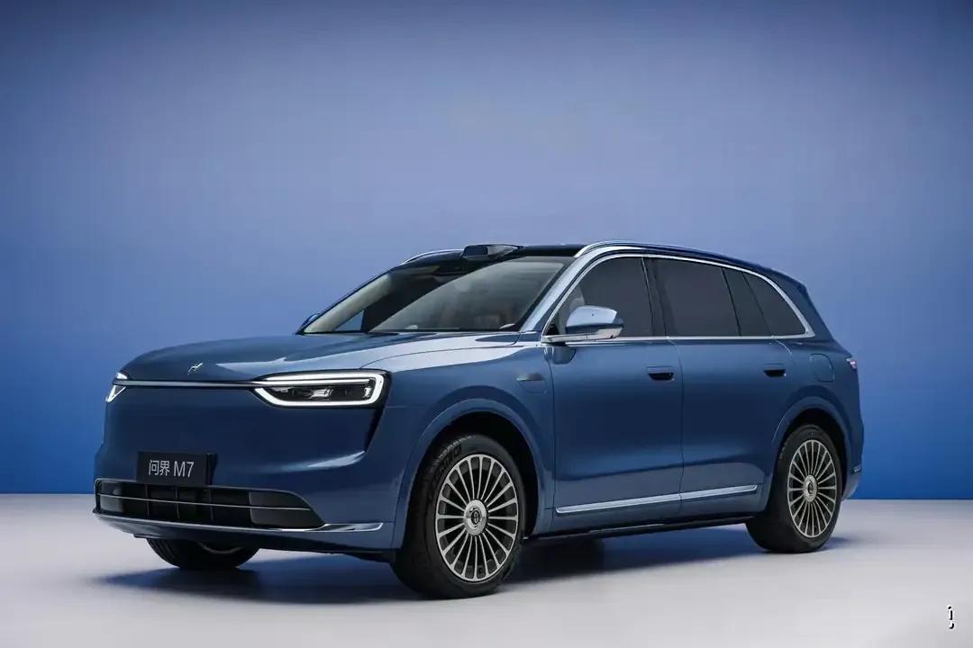 25万级家用六座对决｜海狮08VS问界M7同样主打中大型家用SUV，两台车的硬件思路差别很大。海狮0