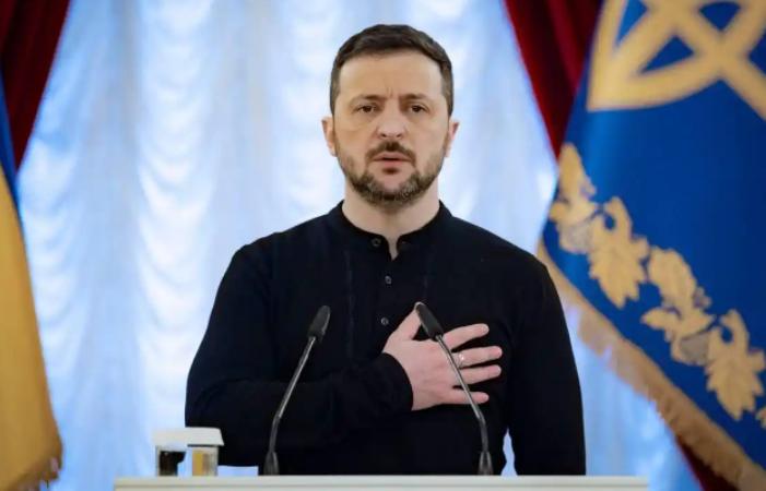 泽连斯基真是一个“商业天才”，本以为乌克兰已经到了弹尽粮绝的地步了，没想到泽兰斯