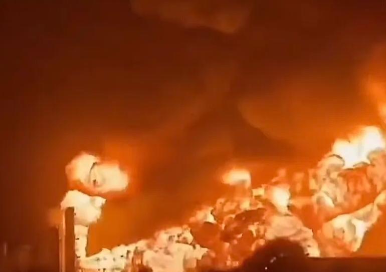 乌克兰下一阶段的目标就是打击俄罗斯的电力设施，因为俄罗斯境内能够攻击的炼油厂已经