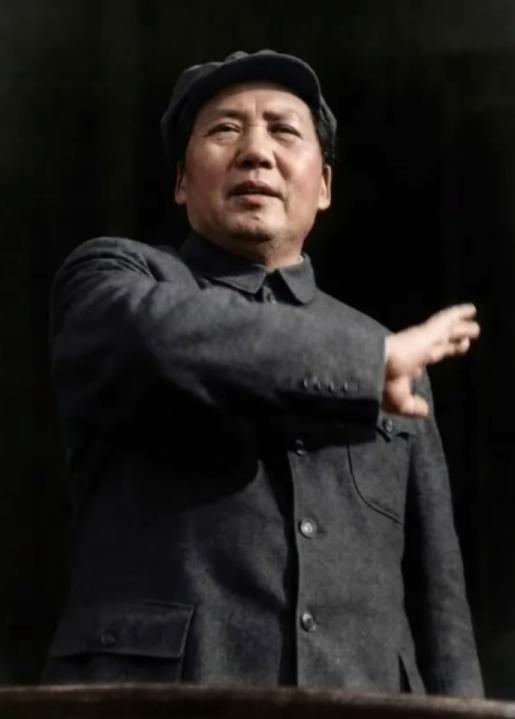 毛泽东1927年的血训：以为退让可以换取安宁，以为妥协能够赢得尊重，2026年正