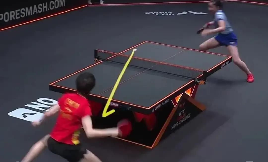 **张本美和搏杀到第6局反手快撕差点掀翻台面，为啥还是连输王曼昱9次？这细节藏着