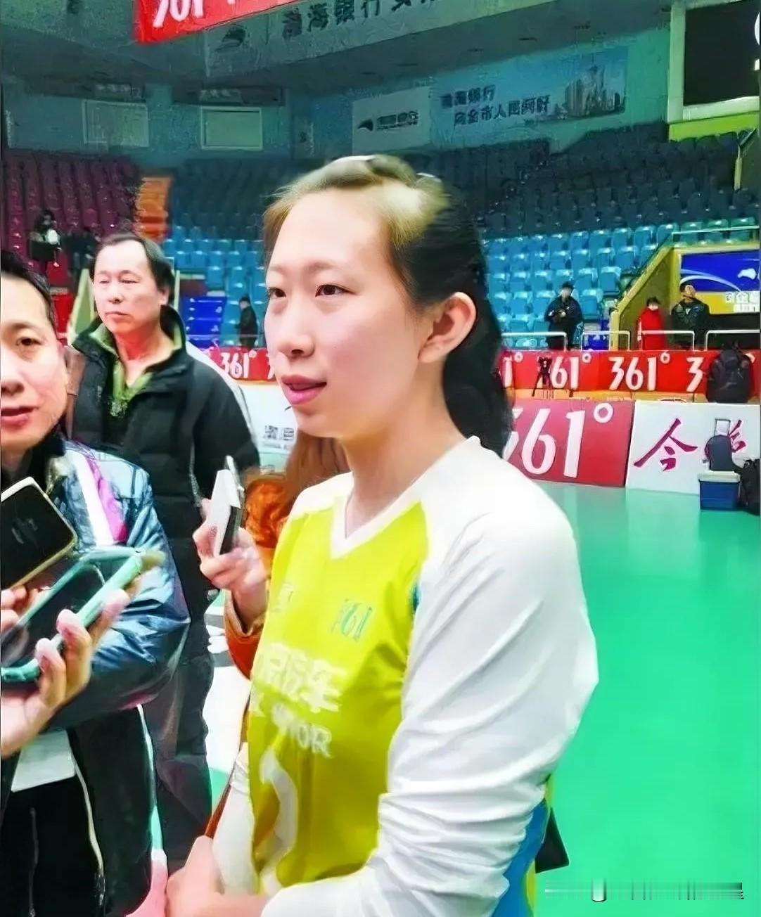 如果现在二传是她，天津女排会更强吗？最近突然有个假设：如果眼下天津队的二传手