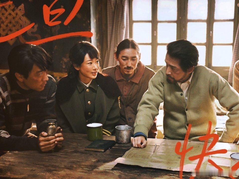 某些人贴着双眼皮，真的好出戏