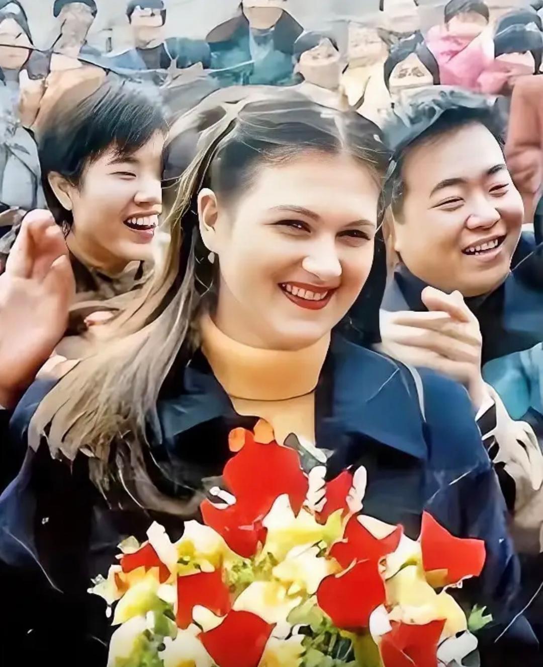 23岁乌克兰女子，远嫁给河南穷小伙，婚姻8年，生下3个儿子，但本该幸福美满的婚姻