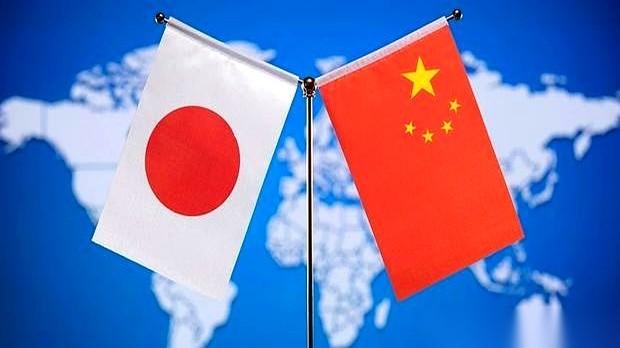 “战斧”都到货了，直接摆在了横须贺。还不是一两根，是成批成批的。日本这是要把