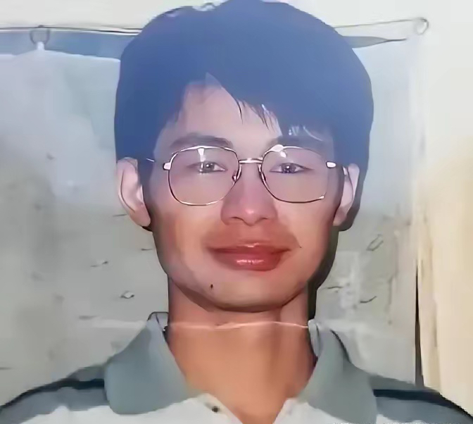 2019年，被关押了1277天的清华博士孙夕庆，无罪释放，他向国家申请2亿元赔偿，可最终的判决是：只