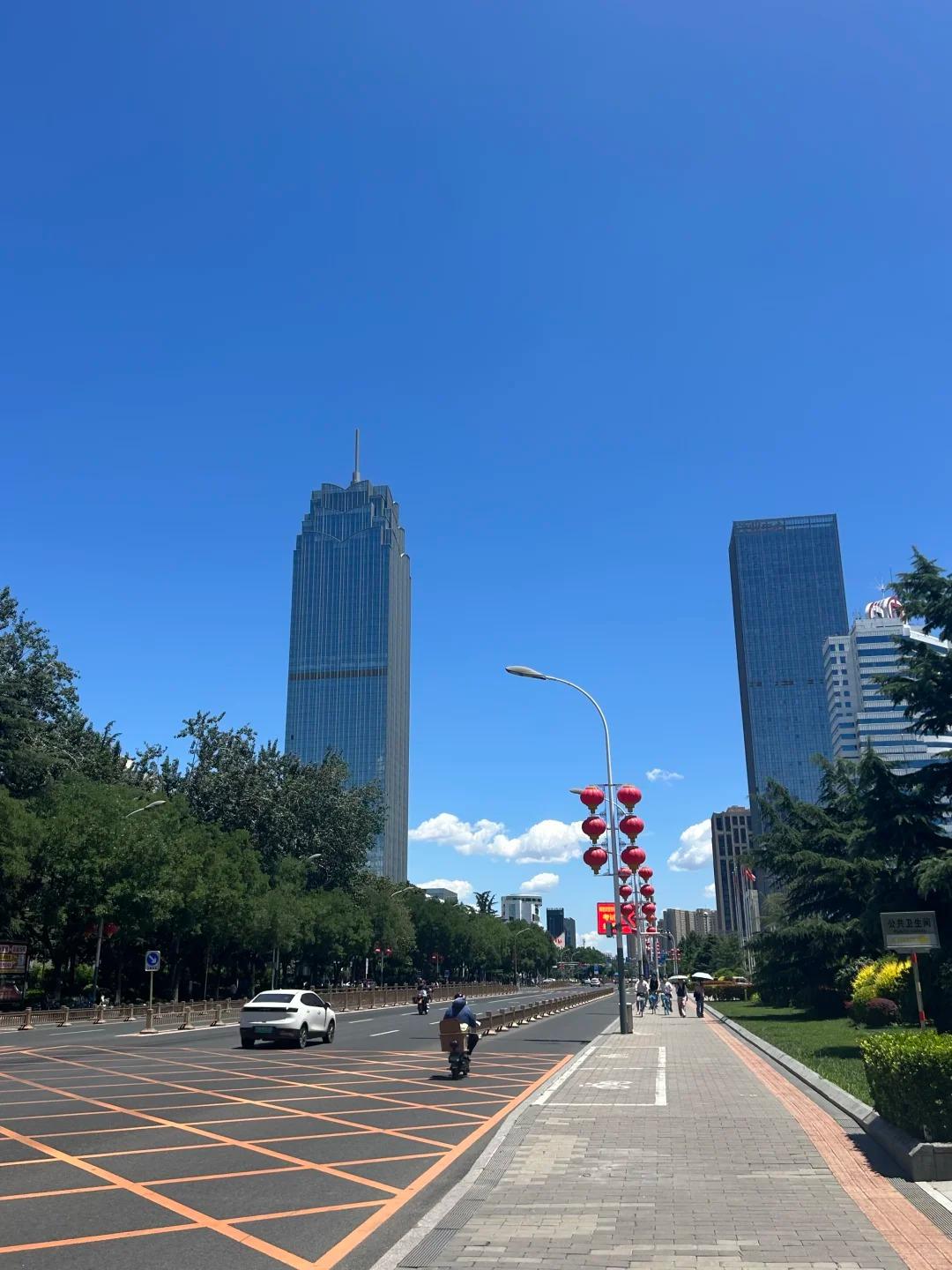 保定曾是清代直隶省会，区划虽几经变迁终在省会之争中落定于石家庄，但历史积淀赋予其