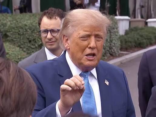 特朗普问中国买不买美国武器，可现实是，中美军备体系早已走上两条完全不同的路。