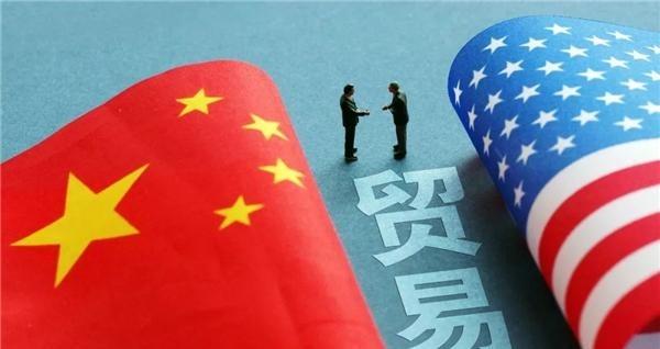 美国根本不敢同中国经济脱钩，因为那样是在帮助中国。从数据上看，双边贸易额常年