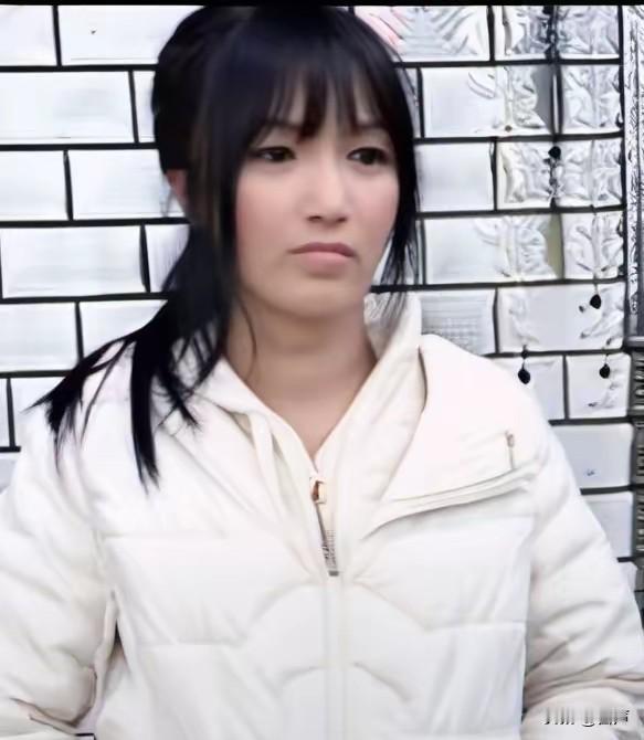 2026年第一个闯大祸的人出现了只因过年要杀猪，父亲年纪大了姑娘呆呆只是发了