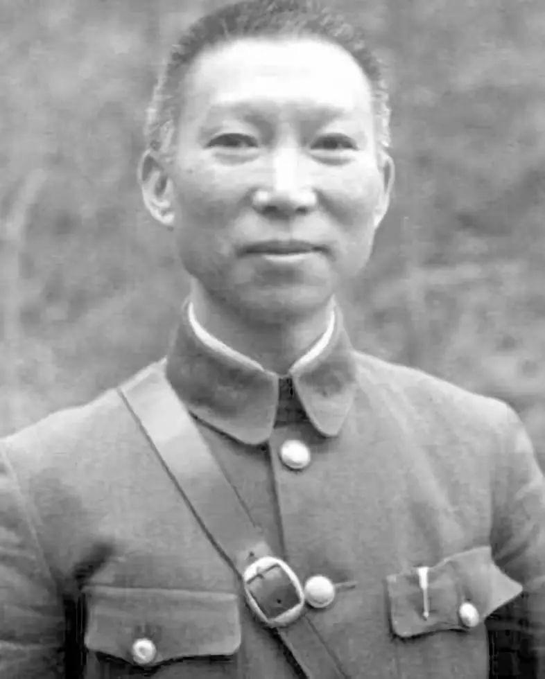 1952年，台湾特工闯入薛岳家中，撬开地板，全屋翻检。薛岳感到极大羞辱，事后向蒋