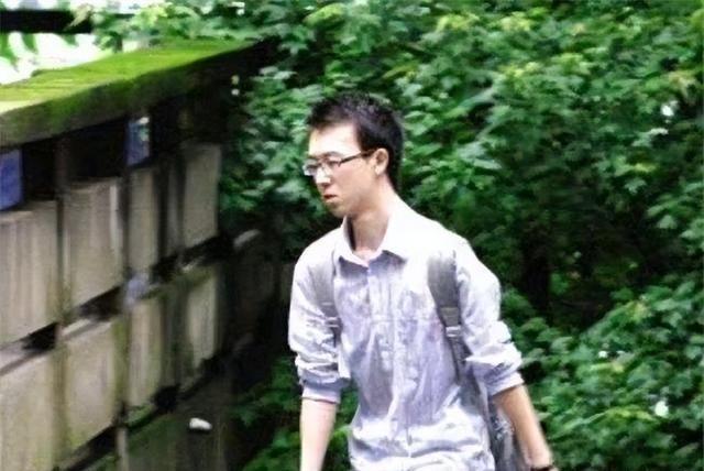09年重庆状元何川洋，高考659分被北大拒绝：决不能录取这种学生何川洋1991