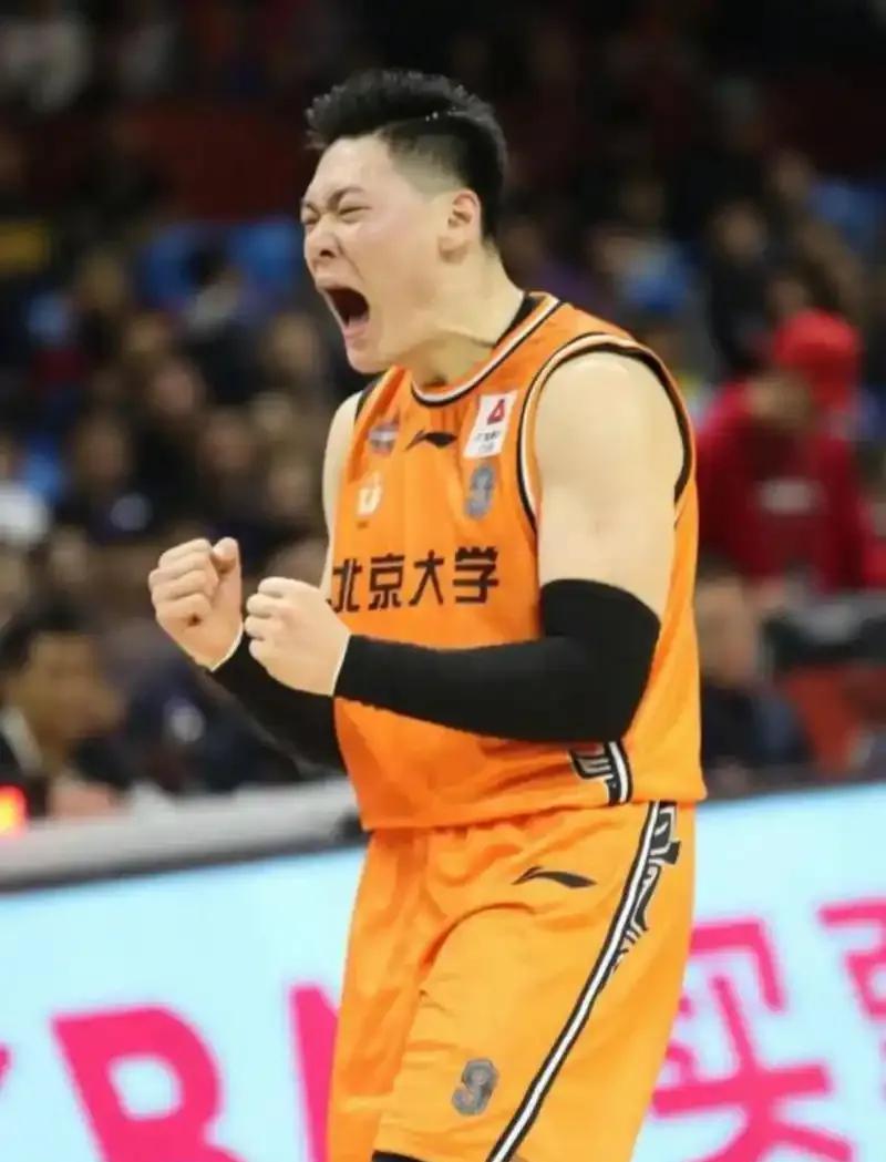 山西溃败于首钢，但是两人没输1、张宁开场连续得5分，直接接过迪亚洛的火枪全场