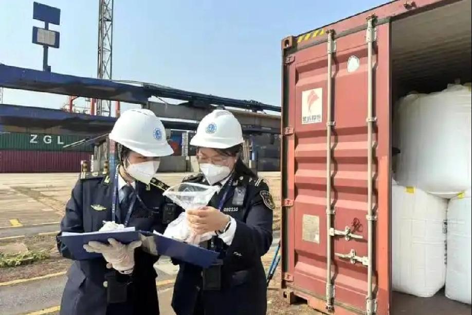 1月18日，日本共同社报道:“中国升级对日稀土出口审查，要求企业详报稀土最终用途