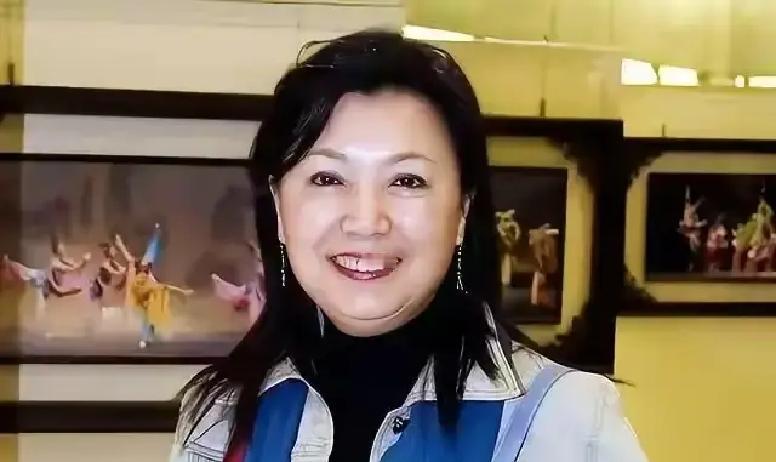 冠夫姓还在？蒋家四代全曝光蒋家媳妇四字名不是新闻，背后藏着民国老规矩。冠夫