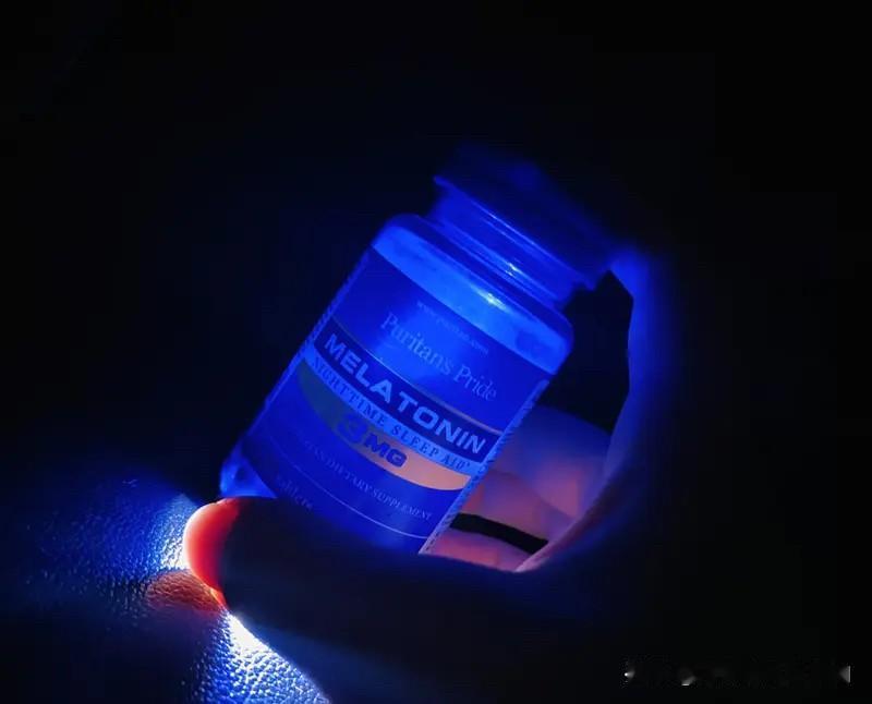 睡觉老是失眠,睡不着,怎么办?住院调理期间，听了专家的话，她说睡前不管困不困吃上