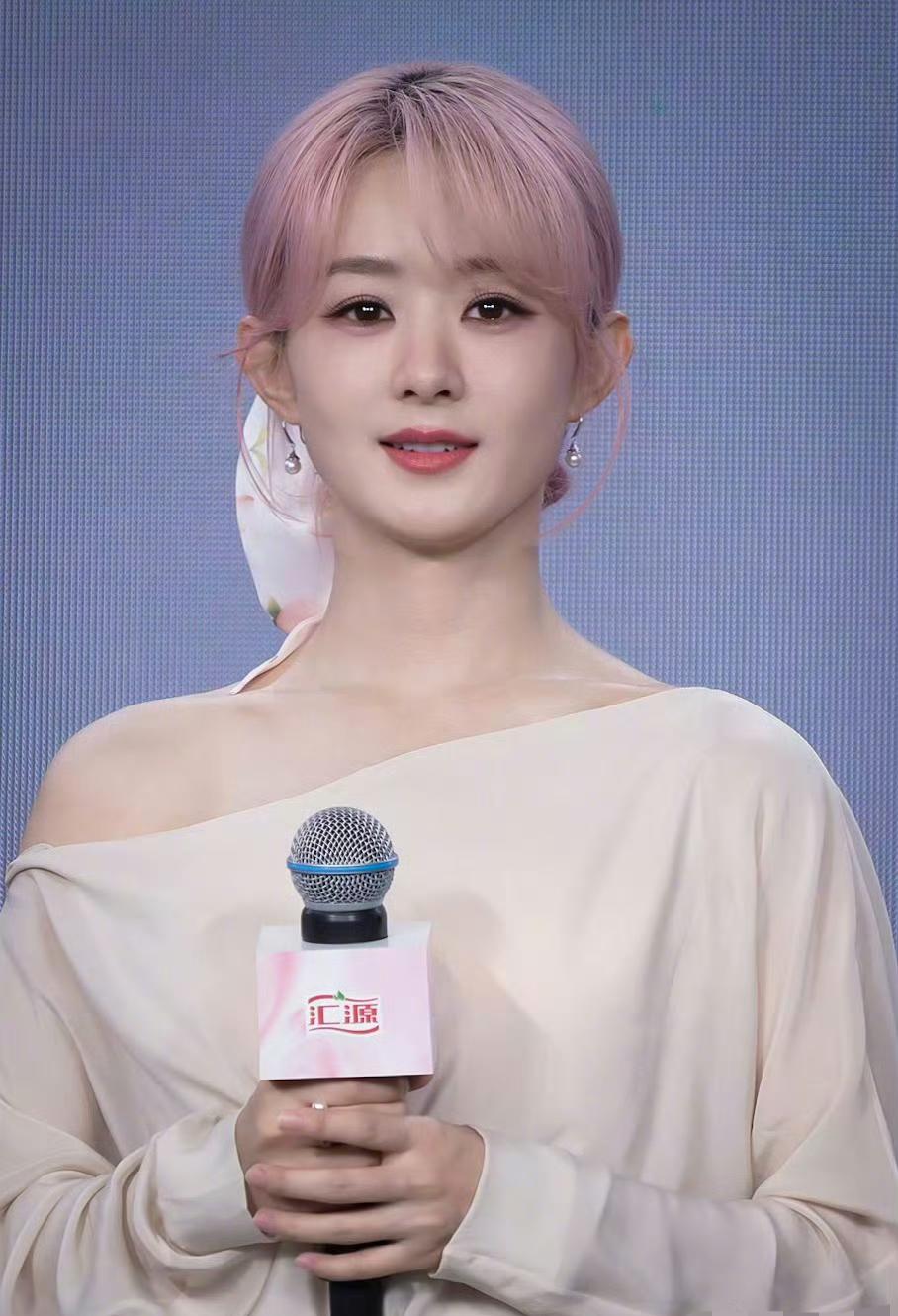 85花生图炸场！赵丽颖杨幂Angelababy妈妈级颜值仍惊艳大众赵丽颖、杨