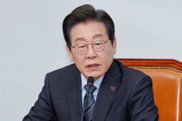 最近韩国总统李在明的一句话，在韩国军政界掀起了轩然大波，甚至让驻韩美军都有些躁动