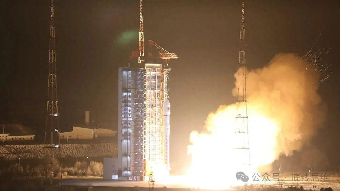 任家栋：各位嘉宾朋友，大家下午好，我是银河航天的任家栋，在接下来的20分钟，我