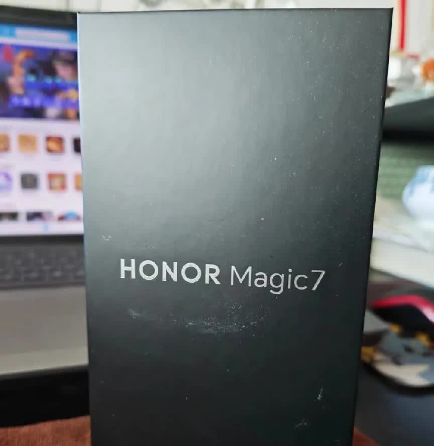 直降1070元！荣耀Magic7变身‘金刚救命机’：卫星求救+摔不烂，户外党狂喜？