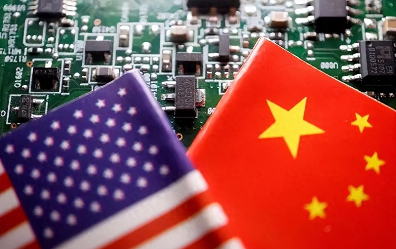 美国禁止中国境内使用中国自己的芯片！美国不觉得自己太过荒唐可笑了吗？竟然把手伸到