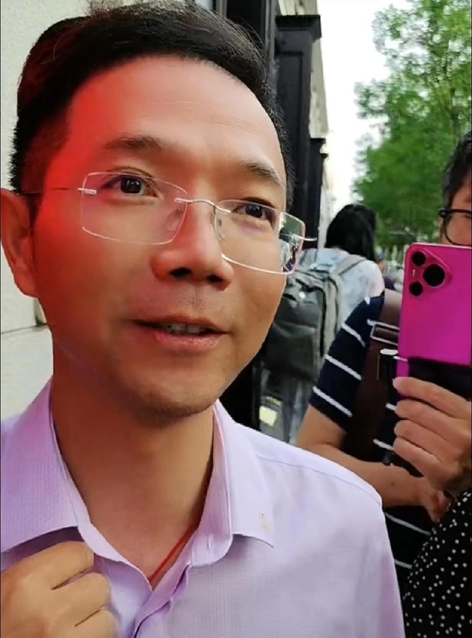 李老师最新动态：李老师遭遇素不相识的人投诉举报刚刚刷到李老师无端遭遇名为姜某凯