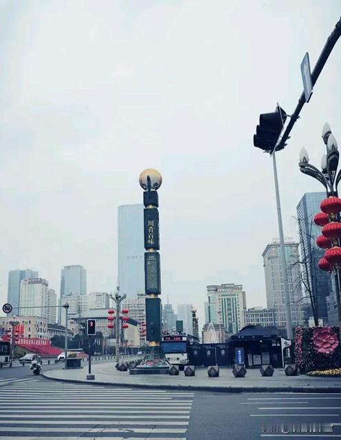 成都，完全够格成为中国第四大门户城市！北上广是国内毫无争议的三大门户城市、