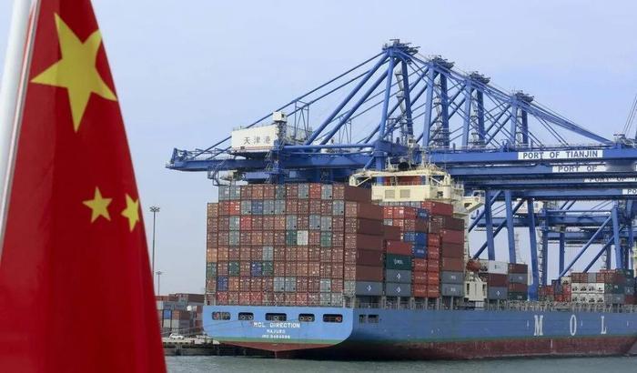 西方终于服了？德媒：中国正像当年的美国一样，悄悄接管世界。2025年1月，Ti