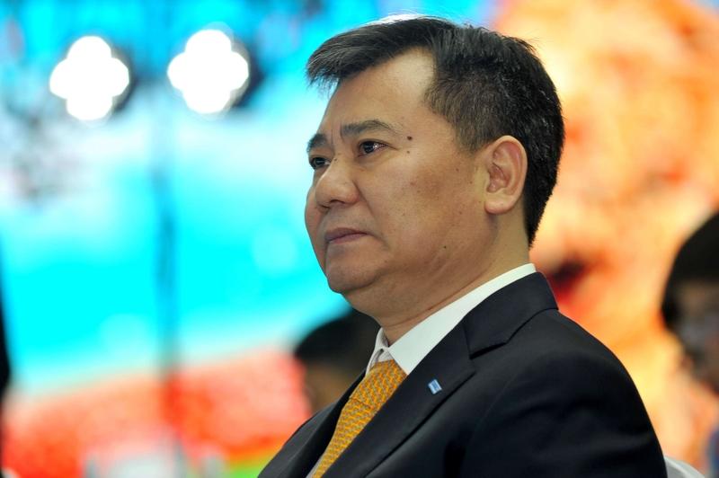 苏宁张近东资产清零，2387亿债务震惊全网！曾经在商业领域叱咤风云的苏宁，在张