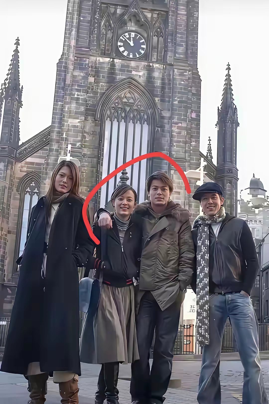 如果当年他孙俪霍建华两个能在一起，那也是娱乐圈的一段佳话啊！