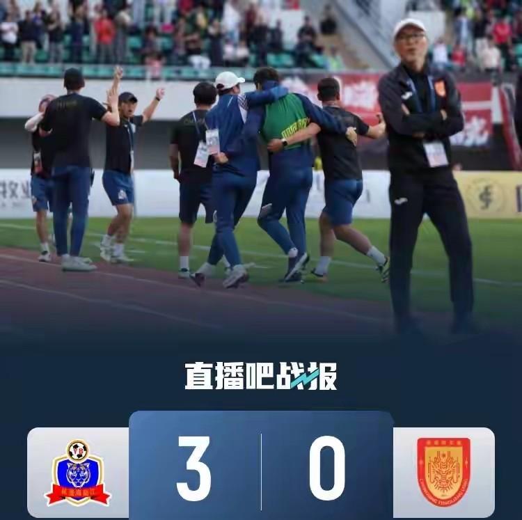 张外龙来了也没用，铜梁龙依然难以阻止连败，如果说上轮输给广州豹是意外，那么这次输