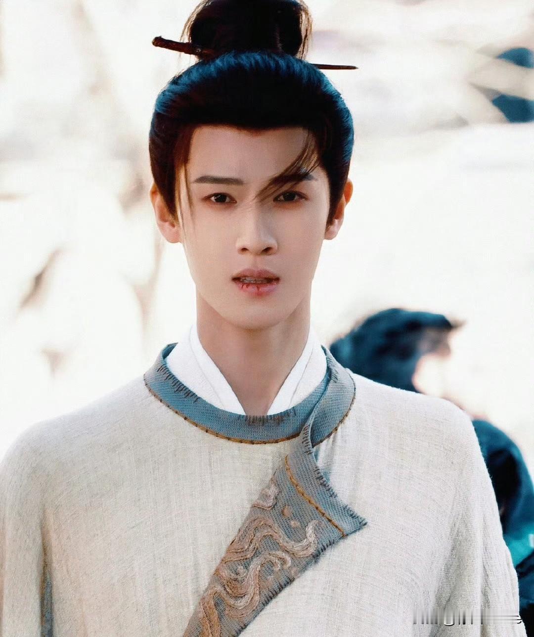 1月16日，李昀锐《归良辰》女二是张南于正自曝张南女二是用他徒弟亚南置换的于