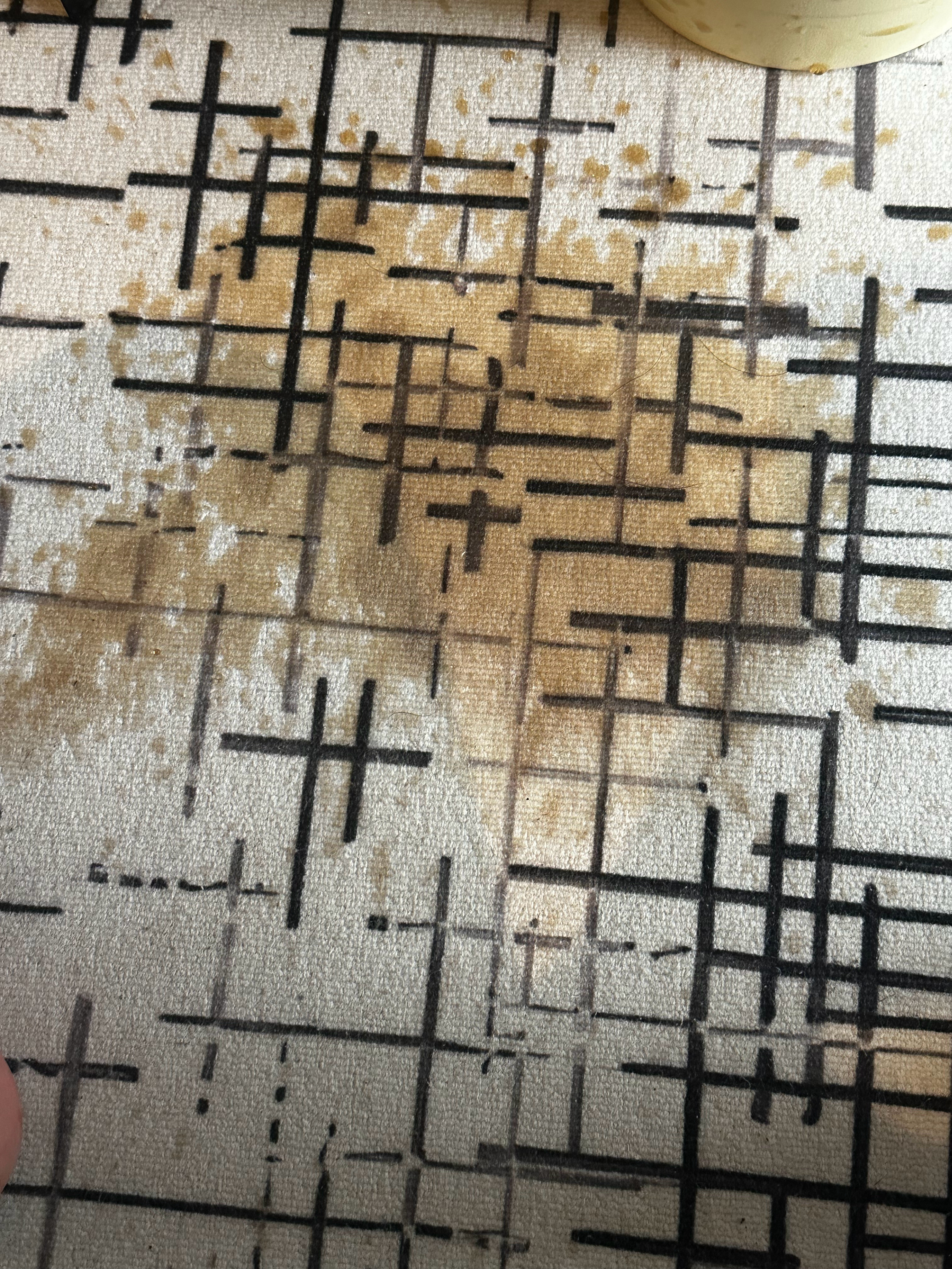 人在倒霉的时候啊，喝可乐都要撒​​​