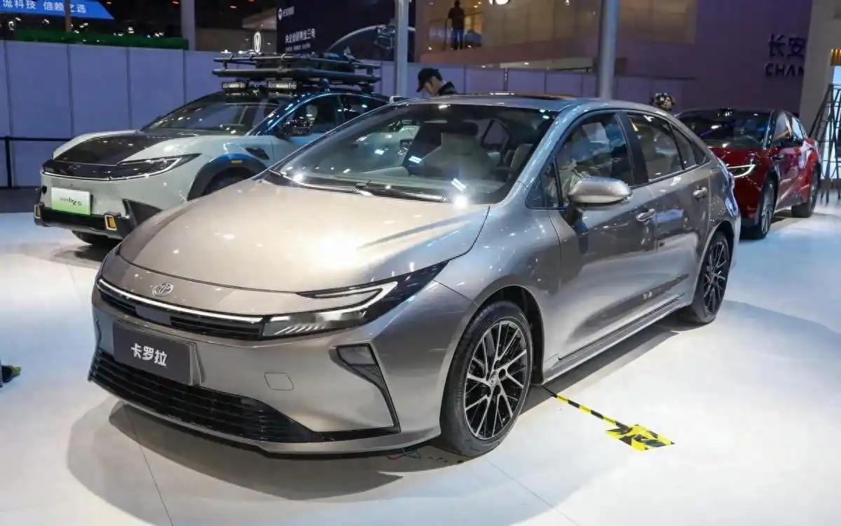 一汽丰田不断推陈出新，占领市场的同时，也成功树立了中国汽车新标杆，在这么内卷的车