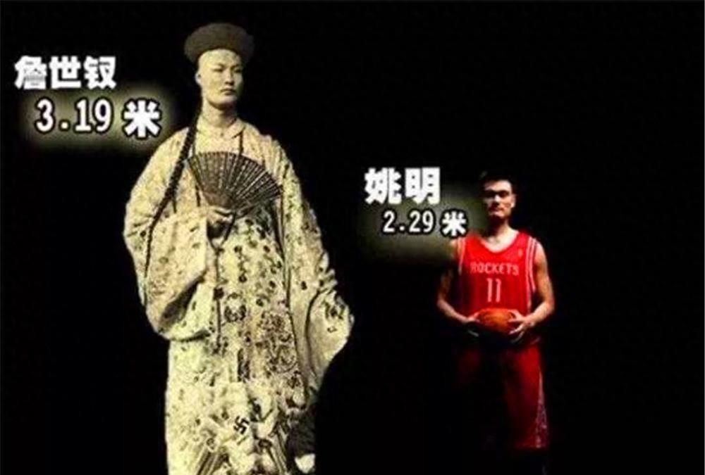 清朝巨人詹世钗，身高3米19娶英国妻子，如今子女现状如何？“1904年的一个夏